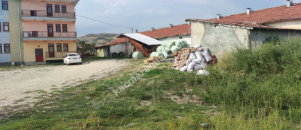 Ankara'da Satılık 3 Katlı Evi Olan 100 Başlık Mandıra 12