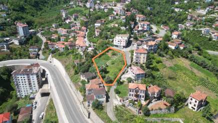 Trabzon Akçaabat Orta Mahalle'de Satılık Arsa 6