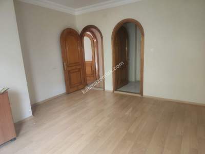 Küçükyalı Villalar Bölgesinde İş Yerine 4+1 İkiz Villa 13