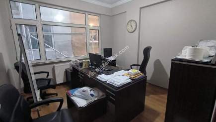 Trabzon Meydan Çarşı Mah. Kiralık Ofis 18