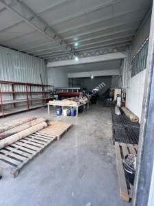 Zafer Sanayisinde Kamyon Garajı Karşısı Satılık 250M2 2
