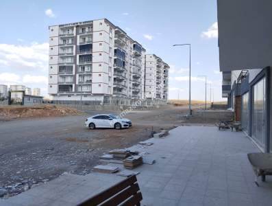 Siirt Veysel Karani Mah. Nova Park Yanı Satılık Dükkan 4