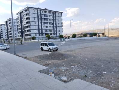 Siirt Veysel Karani Mah. Nova Park Yanı Satılık Dükkan 11