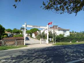 Şarköy İstiklal Mahallesi Merdivenevler Satılık Villa