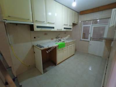 Yıldırım Emirsultan Yeşil Mah Kiralık 2+1 Ara Kat Daire 17