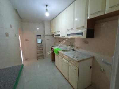 Yıldırım Emirsultan Yeşil Mah Kiralık 2+1 Ara Kat Daire 14