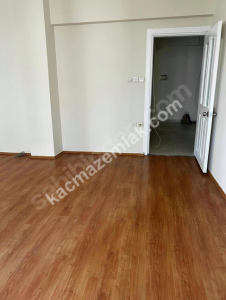 Sahrayıcedit'te Geniş Ferah Masrafsız Kiralık 3+1 15