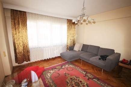 Gültepede Cadde Üzerinde 4.Kat 2+1 Eşyalı Kiralık Daire 10