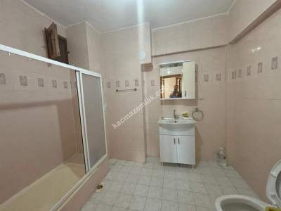 Maltepe Bağlarbaşında Oldukça Geniş Kiralık 3+1 Daire 17