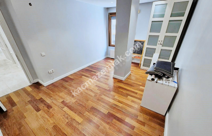 İdealtepe Koru Civarı Katta Tek 185M2 4+1 36