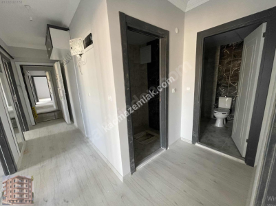 Tosya Yolunda Kiralık 2+1 Sıfır Daireler 4