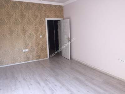 Siirt Bahçelievler Sağlık Ocağı Yanı Kiralık 3+1 Daire 10