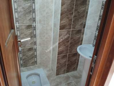 Siirt Bahçelievler Sağlık Ocağı Karşı Kiralık 2+1 Daire 15