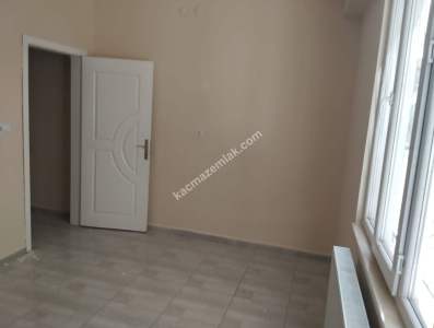 Siirt Diş Hastane Arkası Kiralık Yüksek Giriş 3+1 Daire 13