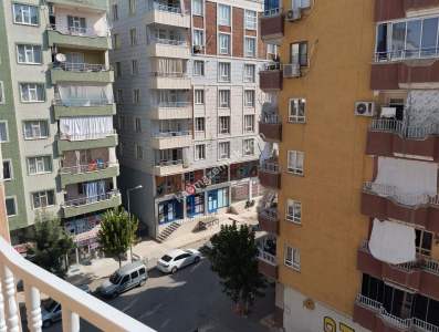 Siirt Güres Caddesi İbn-I Sina Hast Karşısı Kiralık 3+1 30