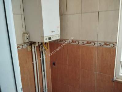 Siirt Güres Caddesi İbn-I Sina Hast Karşısı Kiralık 3+1 11