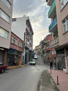 Trabzon Ortahisar'da Meydana Yakın, Kiralık 2+1 Daire. 21