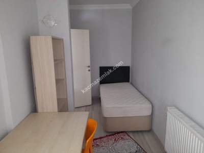 İncivez Mahallesinde Eşyalı Kiralık Daire 5