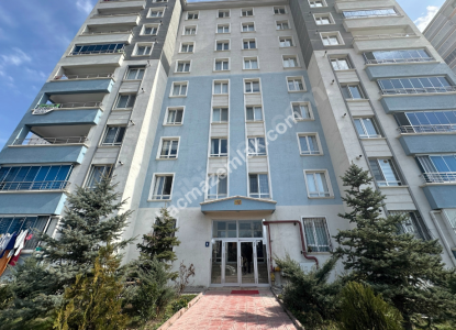 Ulubey'de E.banyolu Masrafsız Satılık 3+1 Daire 15