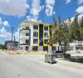 Sincan Yenikent'de 4+1 Satılık Köşe Başı Daire 4