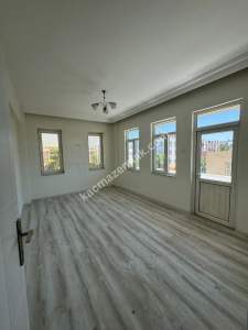 Çarşı Merkezinde Satılık 2+1 Yenilenmiş Home Ofis Daire 19