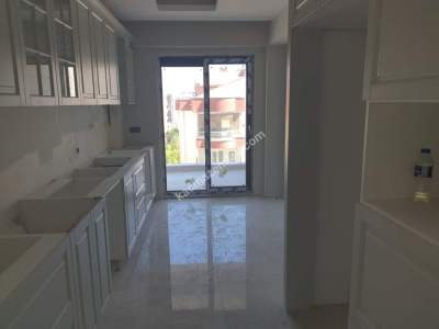 Beşevler Kültür Mh Satılık Ara Kat 3+1 Sıfır Daire 12