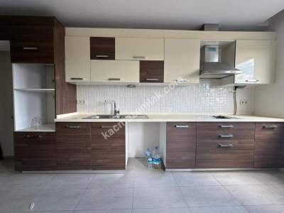 7/24 Güvenlik-Havuz-Giyinme Odalı 150M2 Etrafı Açık Gen 36