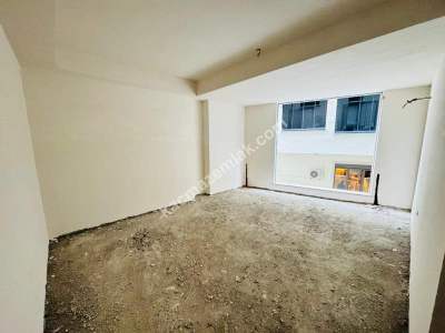 Altıntepe Sahil Yakın Ayrı Mutfaklı 80M² Net Sıfır 2+1! 3