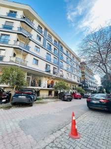 Bostancı Sınırında Ulaşıma Yakın,5 Yıllık,Prestijli,2+1 27