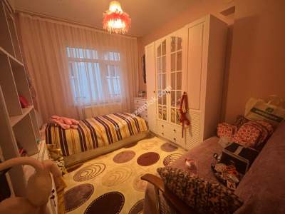 Maltepe Bağlarbaşında Arakat Satılık 3+1 Daire 7