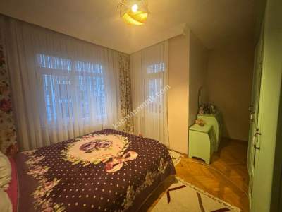 Maltepe Bağlarbaşında Arakat Satılık 3+1 Daire 10