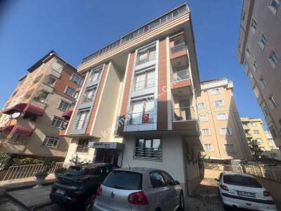 Bağlarbaşında Sgk'ya Komşu Yüksek Krediye Uygun Balkon 27