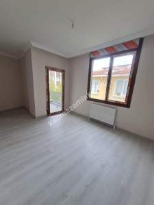 İdealtepe'de Ön Cephe Arakat 2+1 Sıfır Daire 18