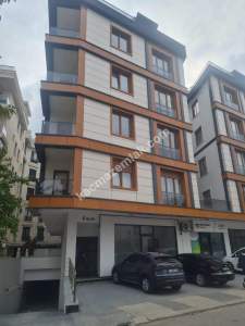 İdealtepe'de Ön Cephe Arakat 2+1 Sıfır Daire 31