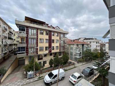 Küçükyalı'da Ön Cephe 2.Kat 120M² Sıfır Lüx 3+1 11