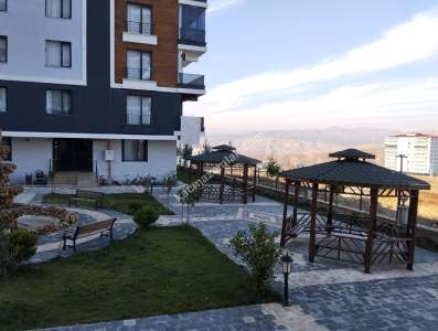 Siirt İpeklife Sitesi Satılık Yüksek Giriş 3+1 Daire 35