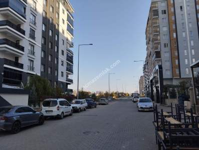 Siirt İpeklife Sitesi Satılık Yüksek Giriş 3+1 Daire 40