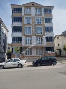 Turhalda Satılık 2+1 124M² Eşyalı Dairemiz Satılıktır 2