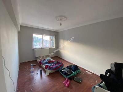 Akçaabat Orta Mahallede Satılık Daire 28