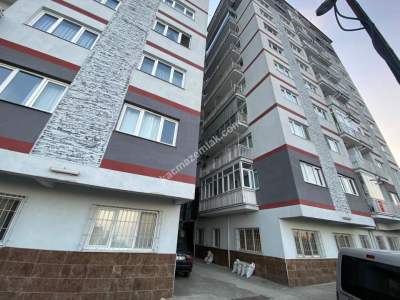 Akçaabat Orta Mahallede Satılık Daire 26