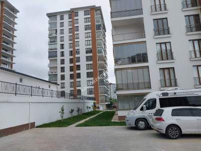 Trabzon-Akçaabat Yıldızlı Site İçi Satılık Sıfır Daire 7