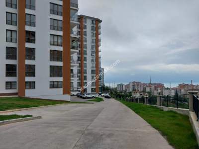 Trabzon-Akçaabat Yıldızlı Site İçi Satılık Sıfır Daire 13