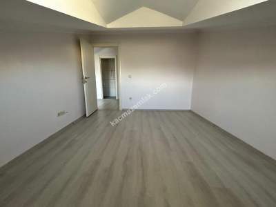 Ataşehir Esatpaşa Ç.dubleks 2+1 110M2 7 Yaşında Teraslı 21