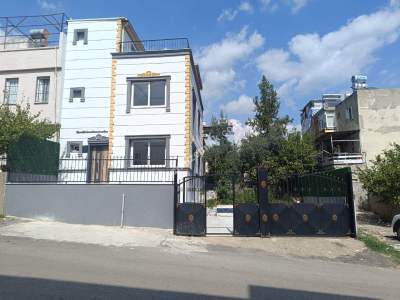 Adana Çukurova Belediye Evleri Full Bahçeli Villa 9