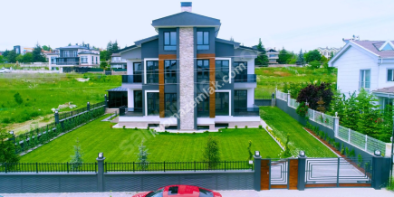 Ankara Gölbaşı Karşıyaka Mah. Lüks Villa Satılık 2