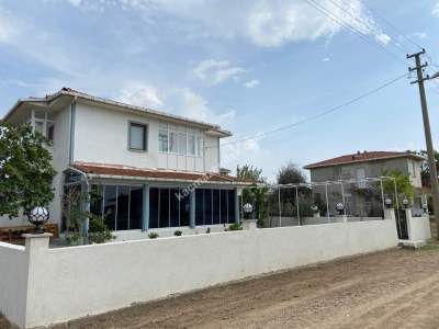 Biga Denizatı Sitesinde Satılık Villa 3