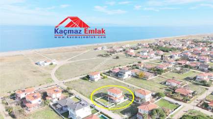 Biga Denizatı Sitesinde Satılık Villa 2