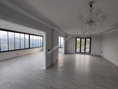 Trabzon Akçaabat'ta Satılık Villa 8